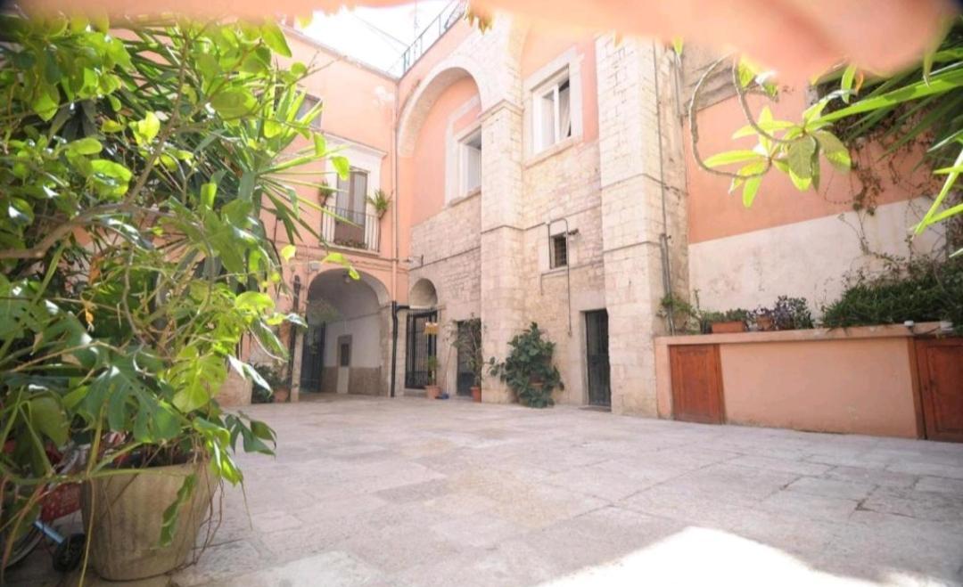 Saint Patrick Guest House Barletta Dış mekan fotoğraf