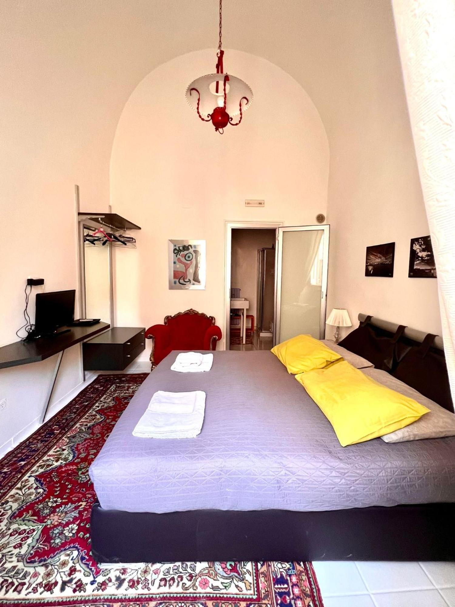Saint Patrick Guest House Barletta Dış mekan fotoğraf