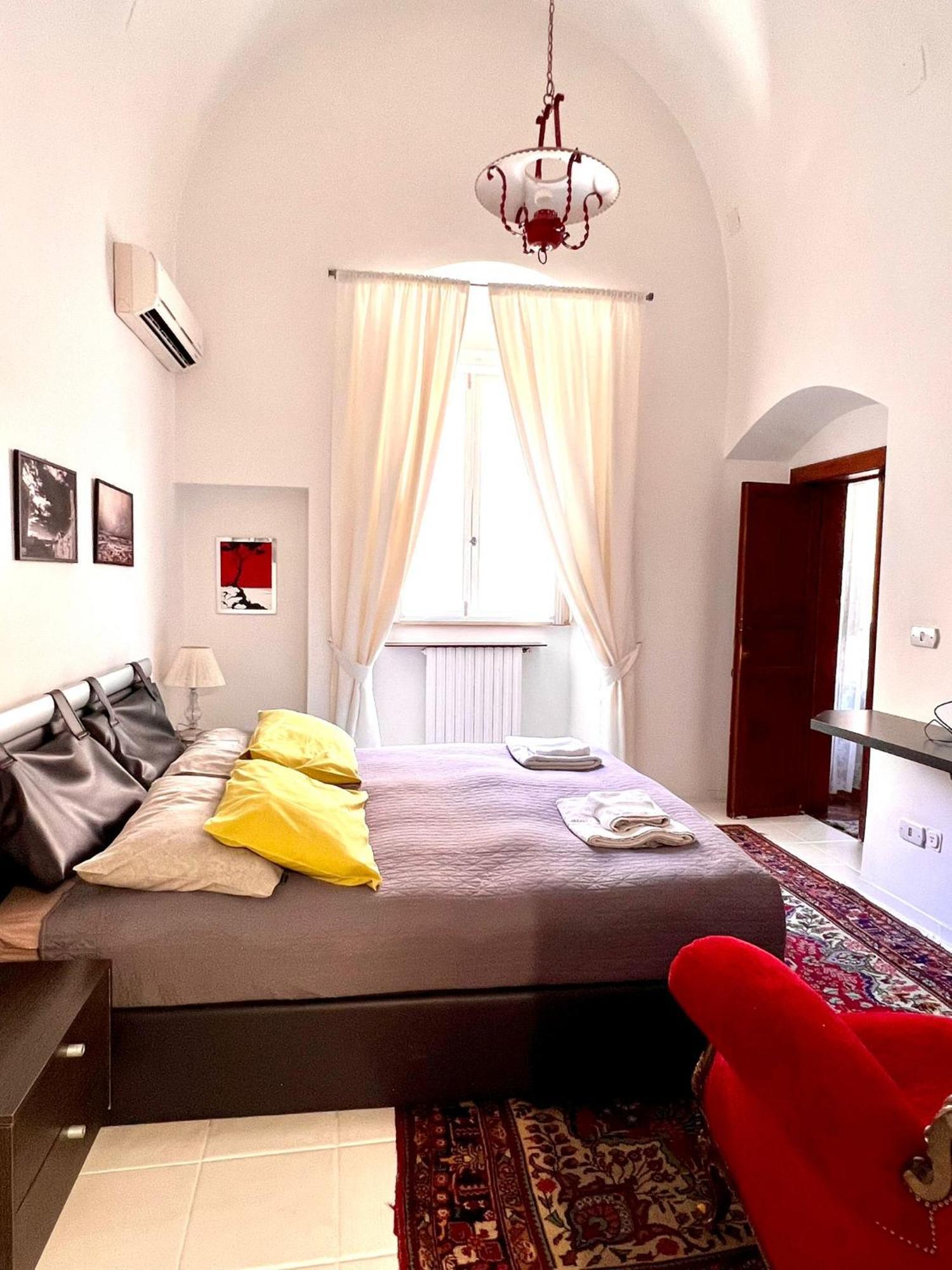 Saint Patrick Guest House Barletta Dış mekan fotoğraf